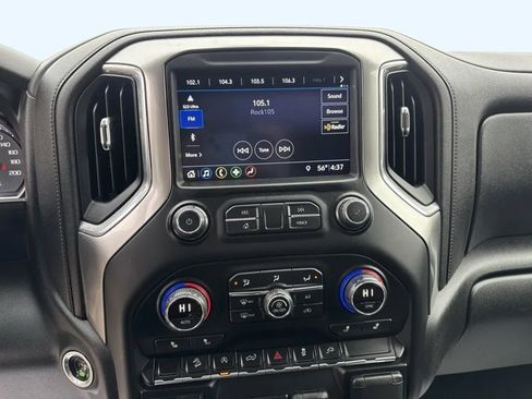 Used 2019 Chevrolet Silverado 1500 RST image 16
