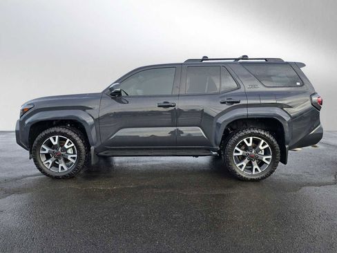 Certified 2025 Toyota 4Runner TRD Sport image 6