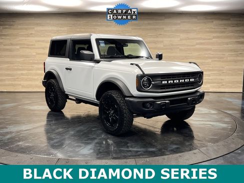 Used 2024 Ford Bronco Black Diamond image 1