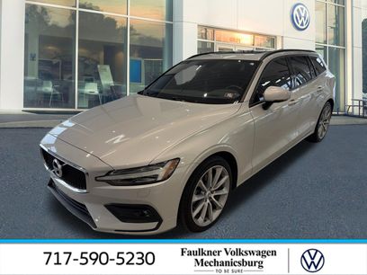 Used 2020 Volvo V60 T5 Momentum