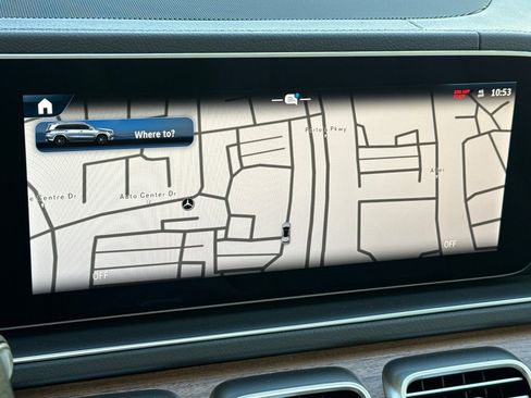 New 2026 Mercedes-Benz GLS 450 4MATIC image 16