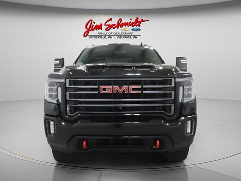 Used 2021 GMC Sierra 2500 AT4 w/ AT4 Preferred Package AWD/4WD image 3