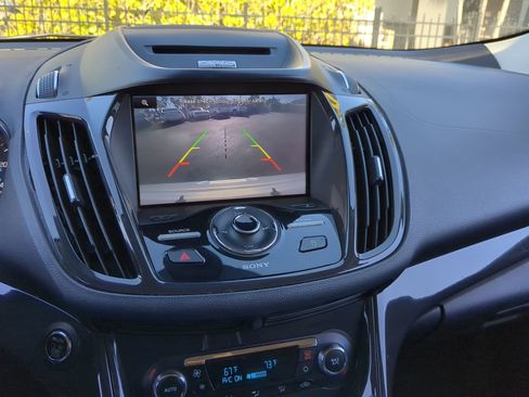 Used 2014 Ford Escape Titanium image 24