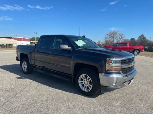 Used 2016 Chevrolet Silverado 1500 LT w/ All Star Edition image 11