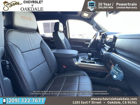Used 2025 Chevrolet Silverado 1500 High Country AWD/4WD image 31