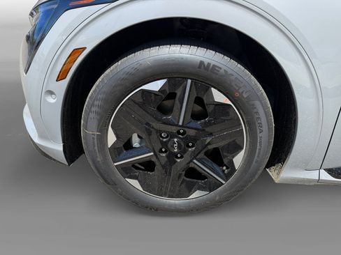 New 2026 Kia EV6 GT-Line RWD image 9