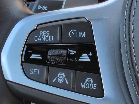 Used 2024 BMW M850i xDrive Convertible image 25