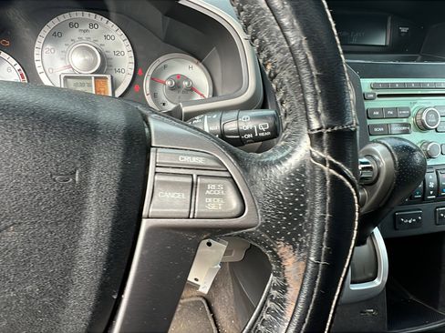 Used 2010 Honda Pilot EX-L image 31