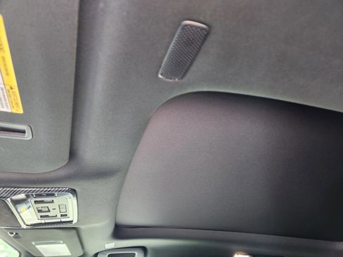 Used 2024 Toyota Grand Highlander AWD Hybrid image 21