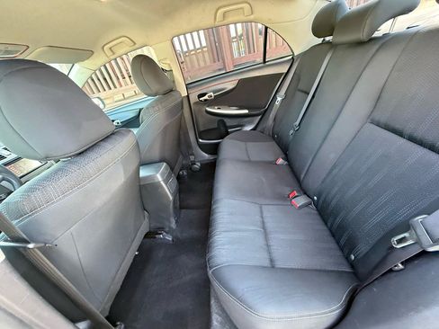 Used 2013 Toyota Corolla S FWD image 32
