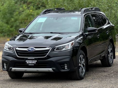 Used 2020 Subaru Outback Limited AWD/4WD image 3