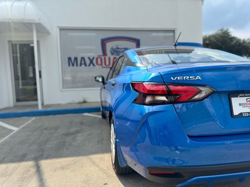 Used 2024 Nissan Versa S w/ Trunk Package image 20