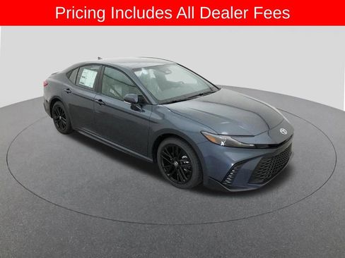New 2026 Toyota Camry SE FWD image 13