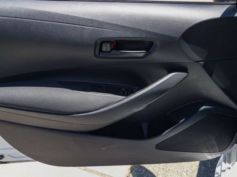 Used 2024 Toyota Corolla LE FWD image 22
