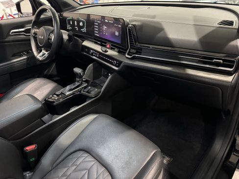 Used 2024 Kia Sportage X-Line w/ X-Line Premium Package image 40