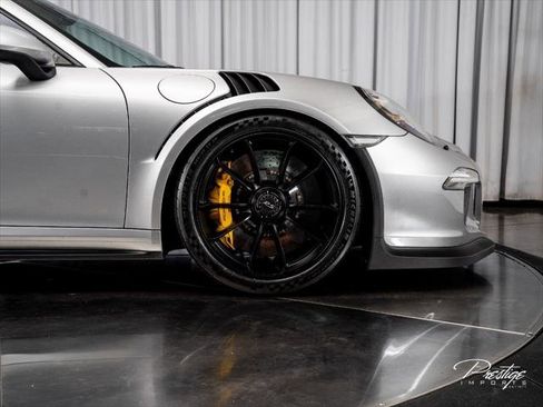 Used 2016 Porsche 911 GT3 RS RWD image 20
