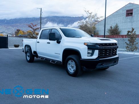 Used 2020 Chevrolet Silverado 2500 W/T image 2