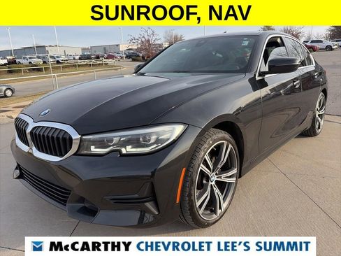 Used 2021 BMW 330i xDrive Sedan w/ Convenience Package image 4