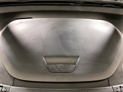 New 2026 Volvo EX40 Plus w/ Climate Package image 8