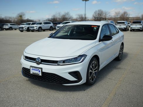 New 2026 Volkswagen Jetta Sport image 4