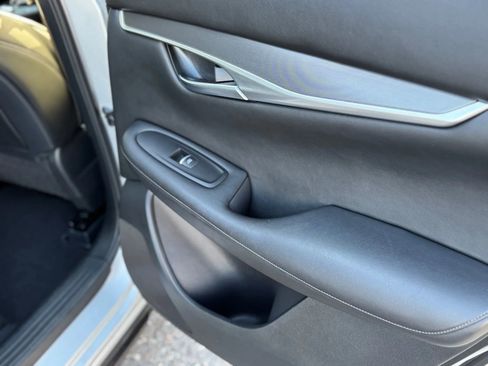 Used 2021 INFINITI QX50 Pure image 30