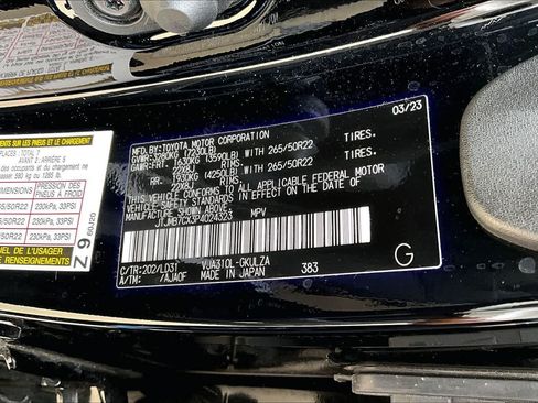 Used 2023 Lexus LX 600 F Sport w/ Accessory Package (Z1) AWD/4WD image 36