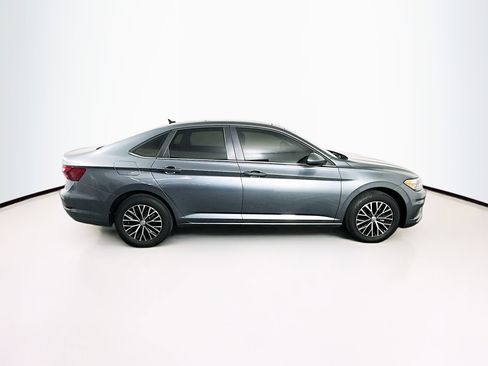 Used 2020 Volkswagen Jetta SE image 10