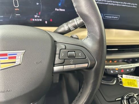 Used 2024 Cadillac XT4 Luxury image 16