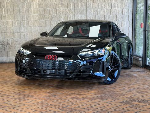 Used 2023 Audi RS e-tron GT AWD/4WD image 2