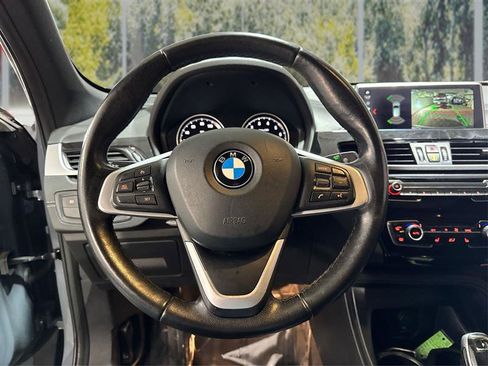Used 2020 BMW X1 xDrive28i w/ Convenience Package image 16