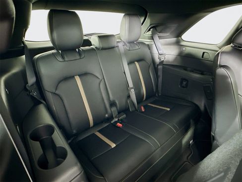 New 2026 MAZDA CX-90 3.3 Turbo w/ Premium Plus Pkg image 29