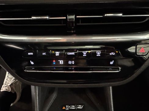 Used 2024 Buick Envista Avenir image 26