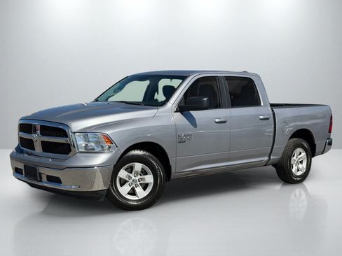 Used 2021 RAM 1500 Classic SLT RWD image 1