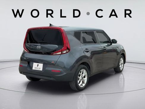 Used 2021 Kia Soul S FWD image 3