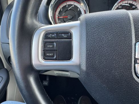 Used 2015 Dodge Grand Caravan SE w/ Quick Order Package 29E SE image 9