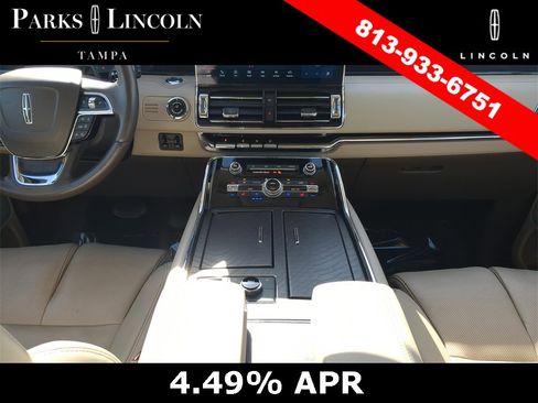 Certified 2022 Lincoln Navigator Reserve image 13