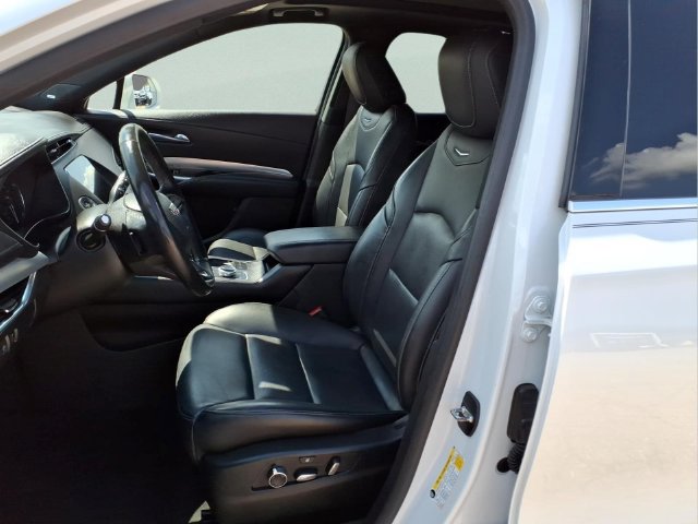 Used 2019 Cadillac XT4 Premium Luxury FWD image 12