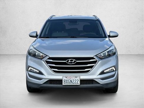 Used 2018 Hyundai Tucson SEL w/ Cargo Package FWD image 2