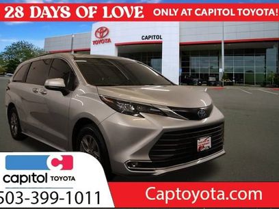 Used 2024 Toyota Sienna XLE