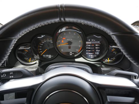 Used 2018 Porsche 911 GT3 w/ Sport Chrono Package image 23