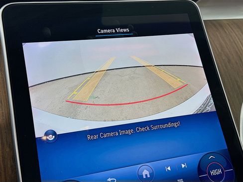 Certified 2022 Mercedes-Benz C 300 4MATIC Sedan image 17