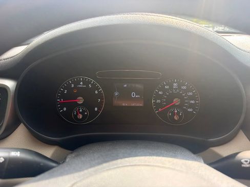 Used 2016 Kia Sorento LX AWD/4WD image 10