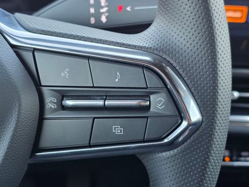 New 2026 Chevrolet Equinox EV LT w/ LPO, Blackout Package image 31