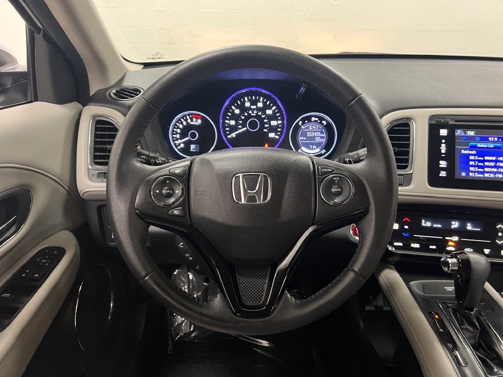 Used 2018 Honda HR-V EX-L image 14