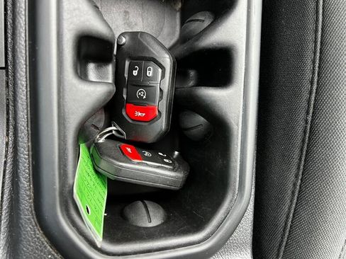 Used 2020 Jeep Wrangler Unlimited Sport AWD/4WD image 31