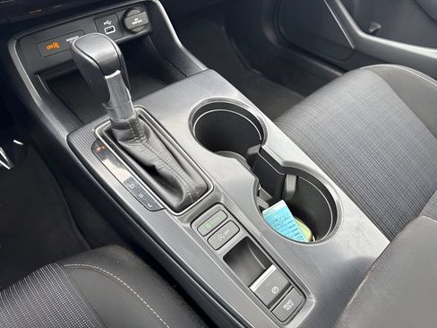 Used 2023 Honda Civic EX image 17