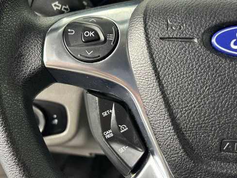 Used 2022 Ford Transit Connect XL image 22