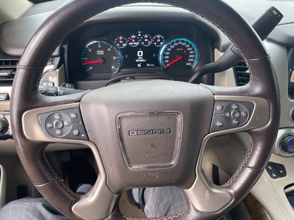 Used 2019 GMC Yukon XL Denali w/ Denali Ultimate Package AWD/4WD image 8