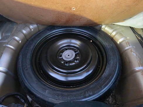 Used 2013 Ford Mustang Coupe image 41