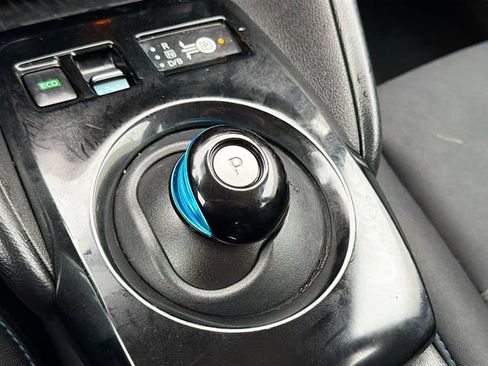 Used 2020 Nissan Leaf SV w/ SV Technology Package image 20